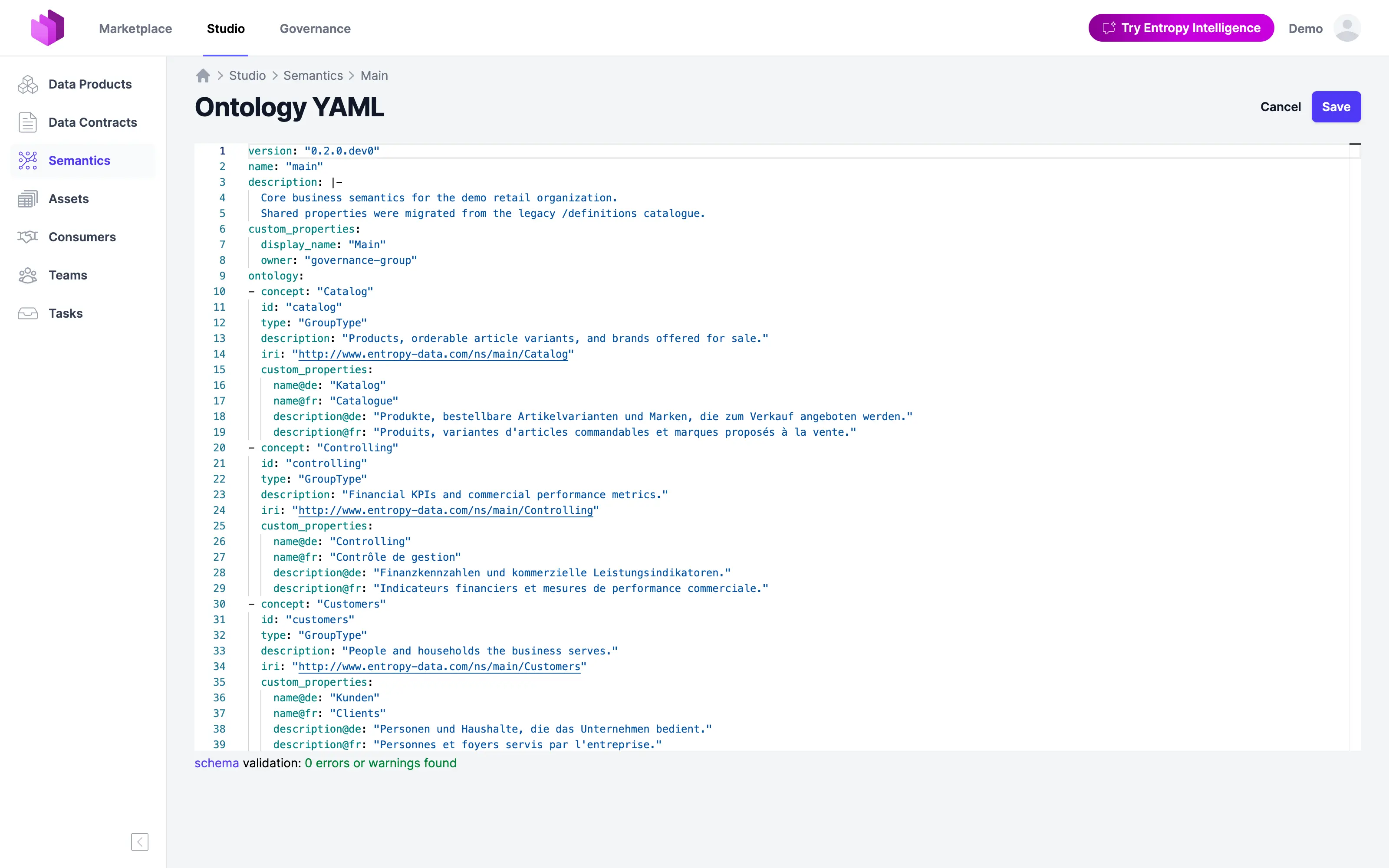 L'éditeur YAML d'ontologie d'Entropy Data affichant l'ontologie retail au format Apache Ossie, avec la version, le nom, la description et les premiers concepts